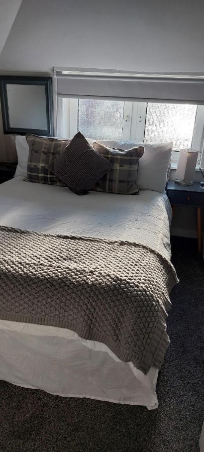Riverbank Guesthouse إينفيرنيس المظهر الخارجي الصورة
