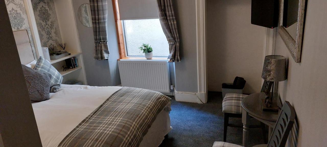 Riverbank Guesthouse إينفيرنيس المظهر الخارجي الصورة